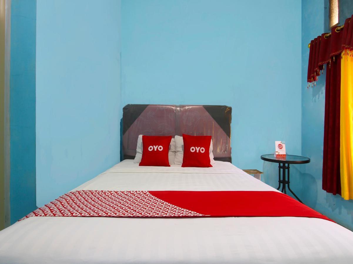 Oyo 91476 Srikaya Hotel 3 Pekalongan Εξωτερικό φωτογραφία